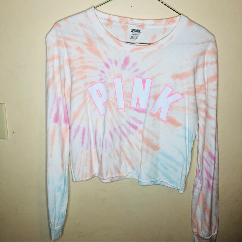 Pink long sleeve cropped T-shirt